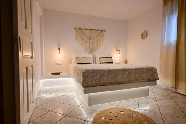 bedroom 35